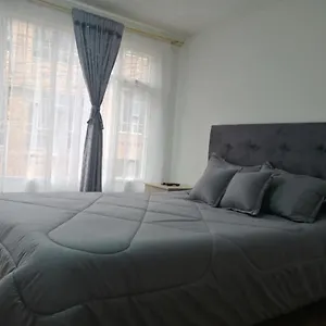 Habitación Privada Cerca Al Aeropuerto Y Terminal Bogotá